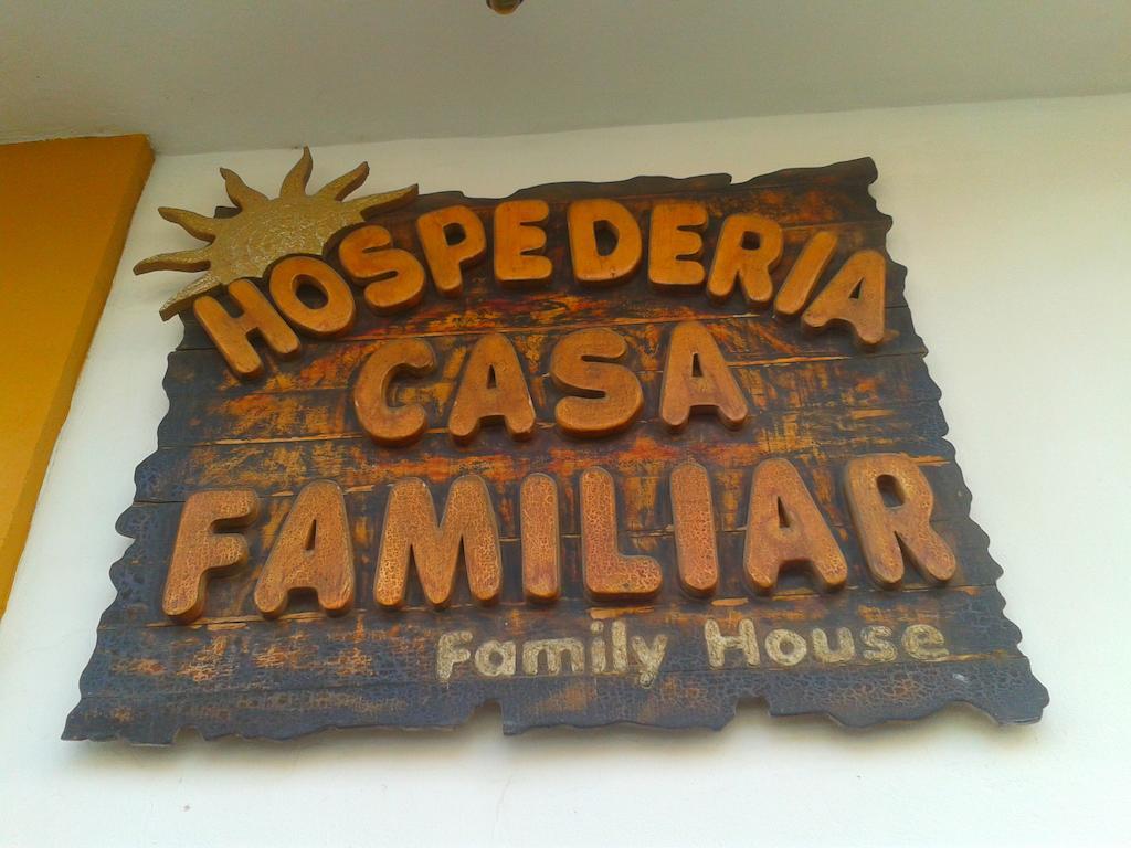 ホテル Hospederia Casa Familiar サンタ・マルタ エクステリア 写真